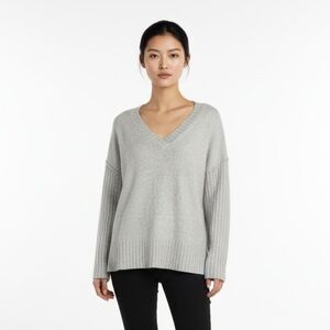 Dip V-Neck Knit Sweater with Wide Sleeves in Light Heather Gray Medium